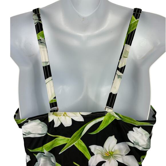 Lily Ruffle Tankini Maternity Swimsuit Size Medium - Picture 8 of 11